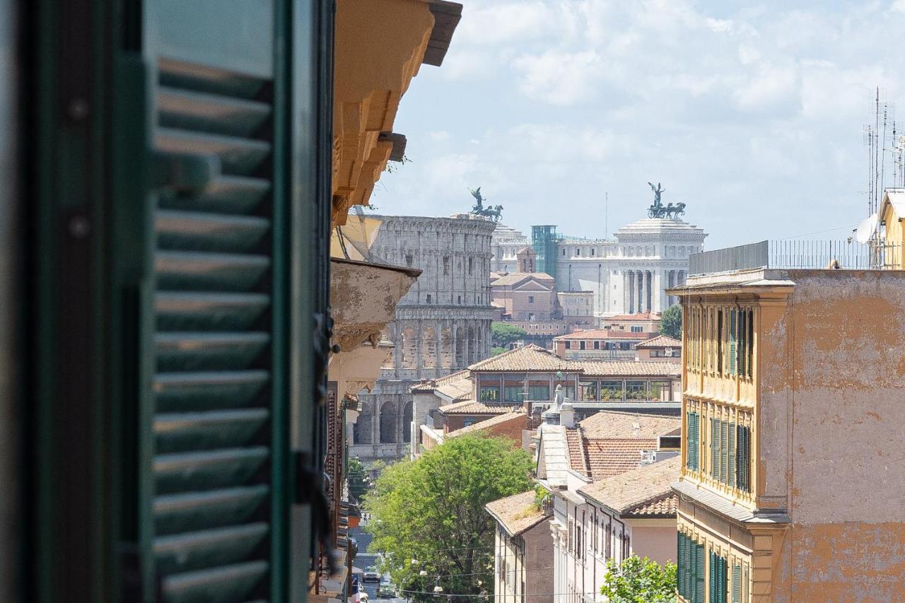 Colosseo Modern By In Lägenhet Rom
